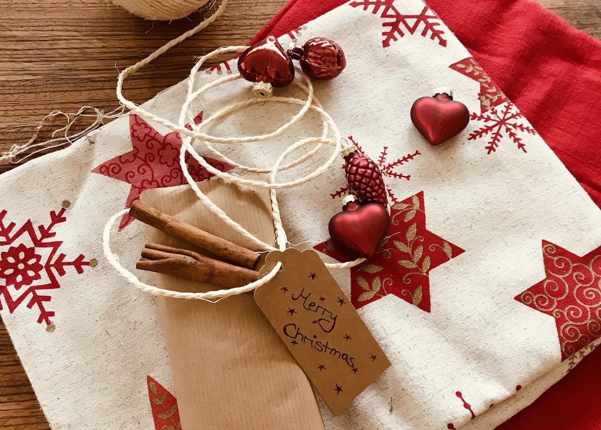 Und es kommt doch aufs Äußere an: Nachhaltige Geschenkverpackung