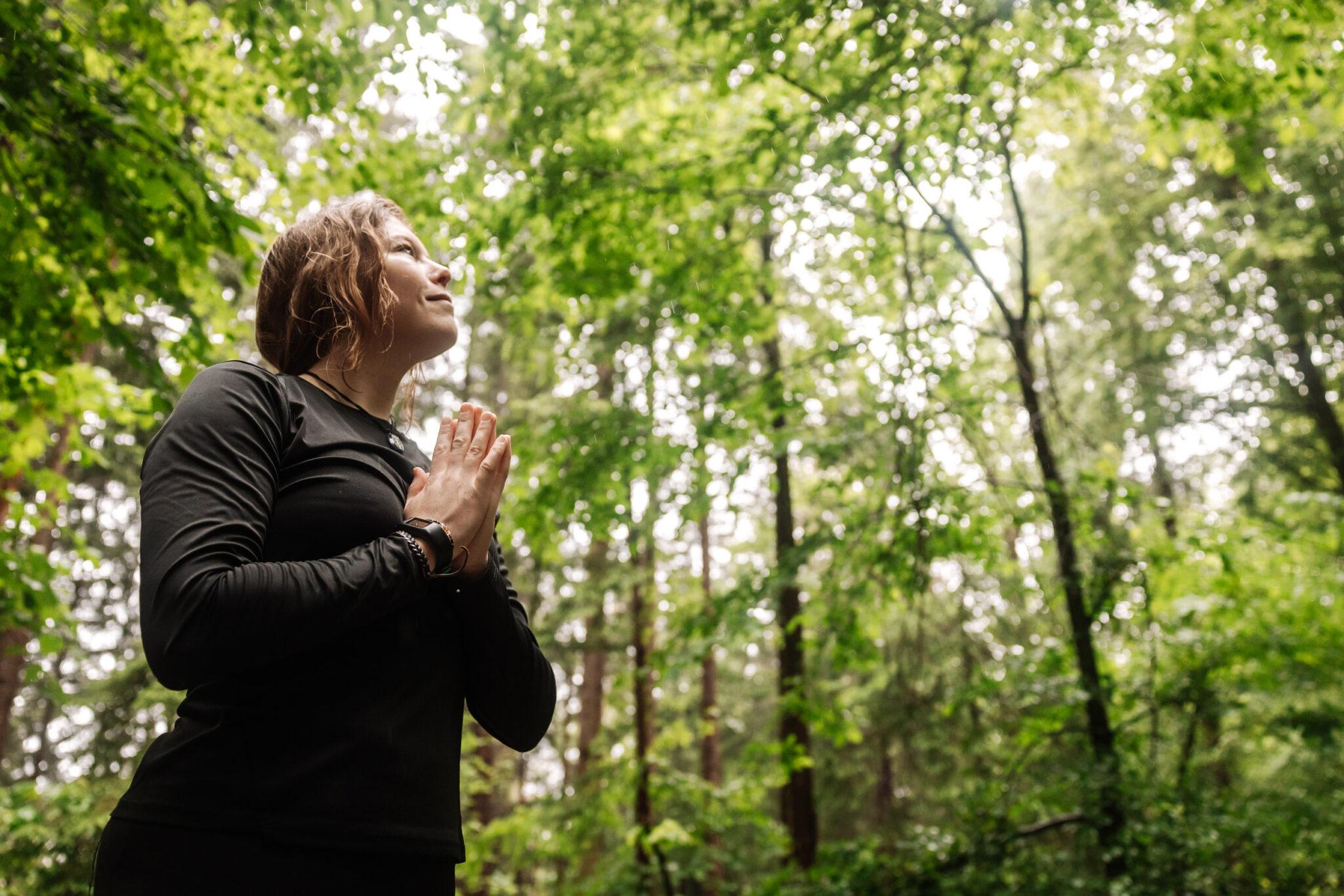 Mindfulness while traveling: forest bathing and relaxation in nature