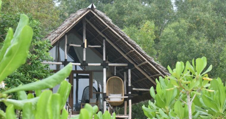 ZURÜCK ZUR NATUR: DAS INSELPARADIES ECO BEACH TENT IN INDONESIEN