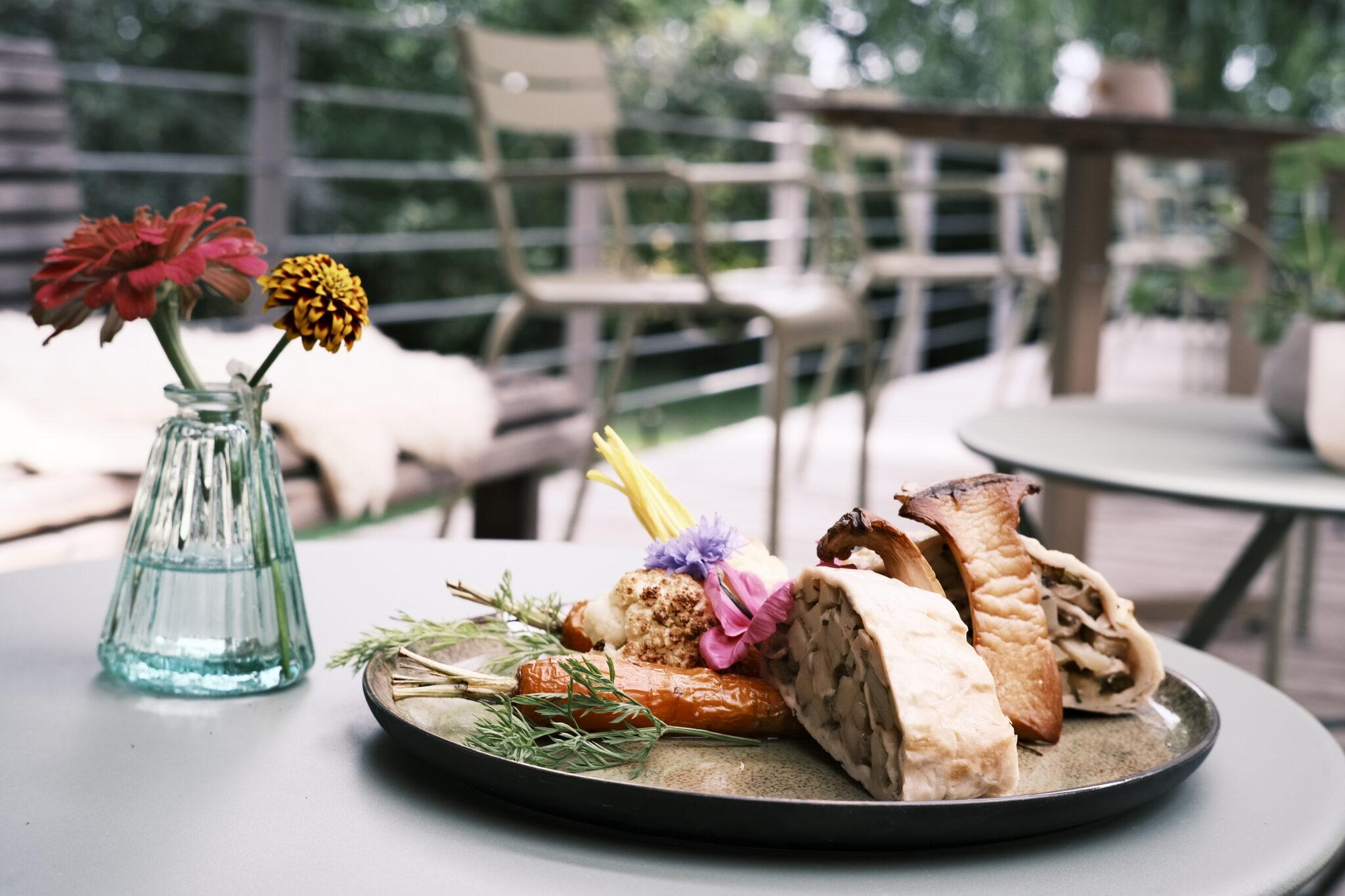 Rezept für veganen Kartoffel-Strudel mit Kräuterseitlingen aus dem Biohotel Sturm