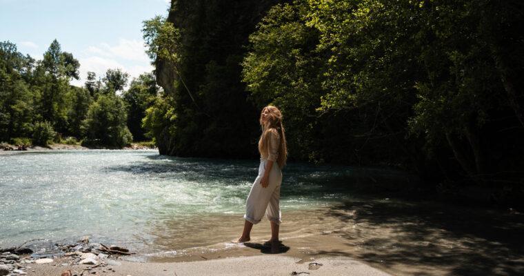 Vacations by the Lake and River, or: Why Freshwater Is So Valuable to Us