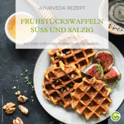 Ayurvedische Frühstückswaffeln auf schwarzem Untergrund mit Feigen