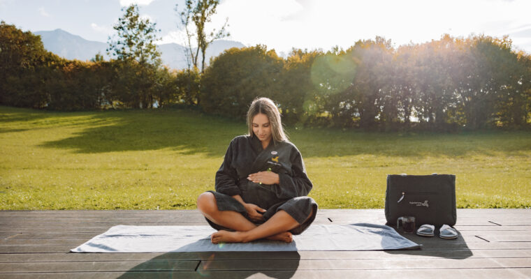 Prenatal Yoga: Warum es so beliebt ist – und wo du es wirklich findest