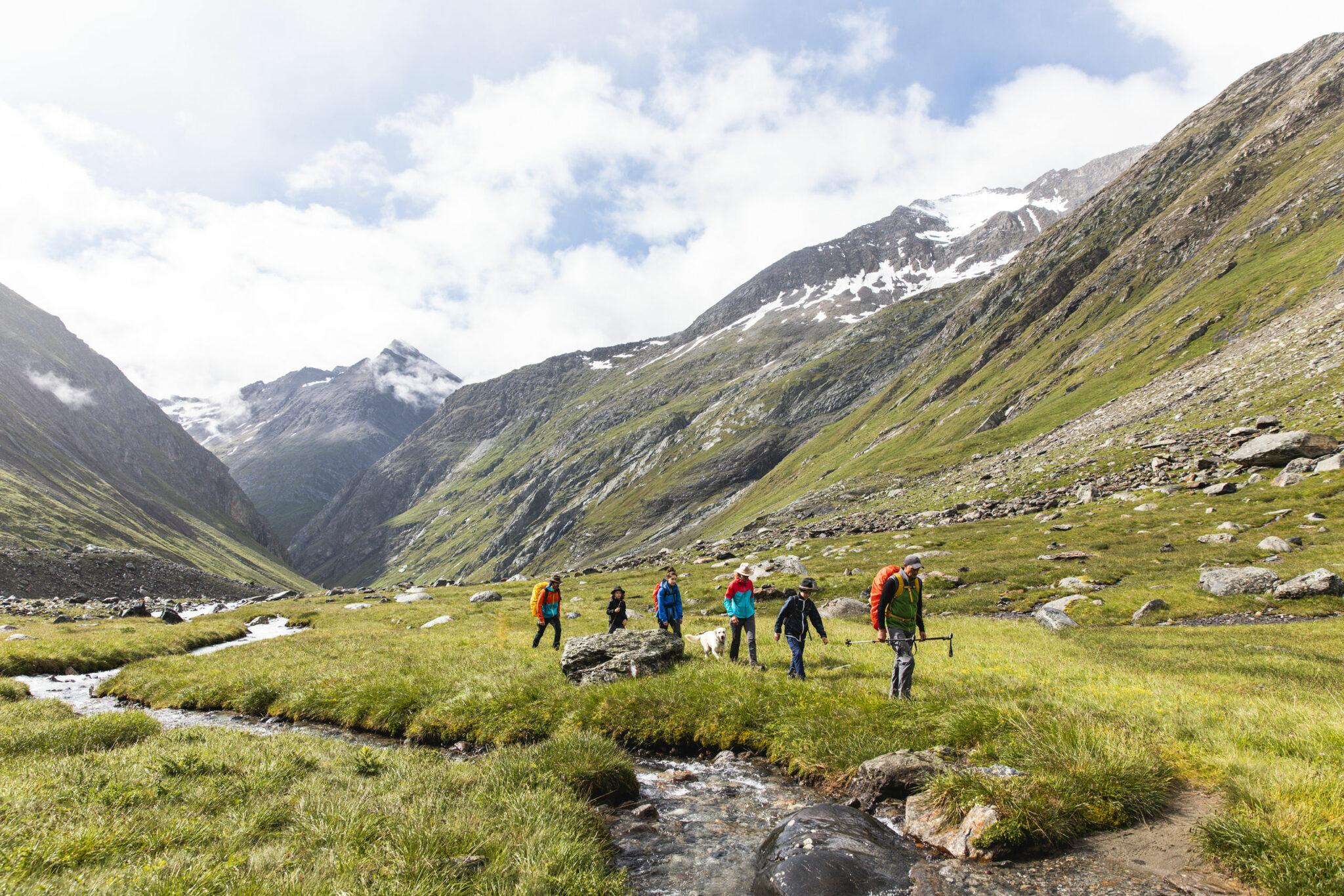 Small guide for your sustainable hiking vacation