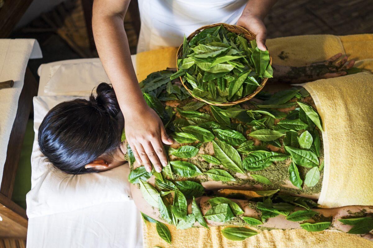 Shiatsu ist out, Gua Sha ist in. Das sind die Massage-Trends für 2026