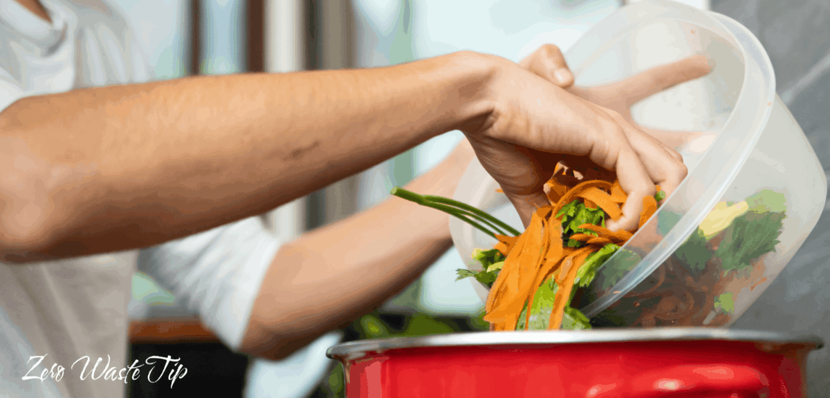 Zero-waste tip: Make vegetable stock from kitchen scraps!