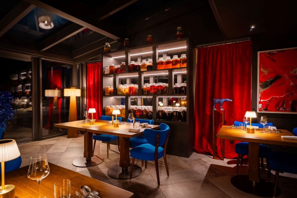Omnia Restaurant 