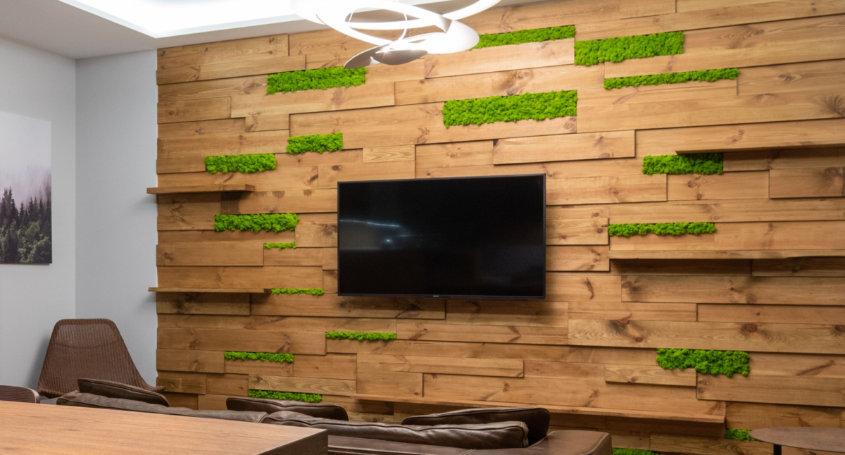 Using moss as wall décor — is that environmentally friendly?